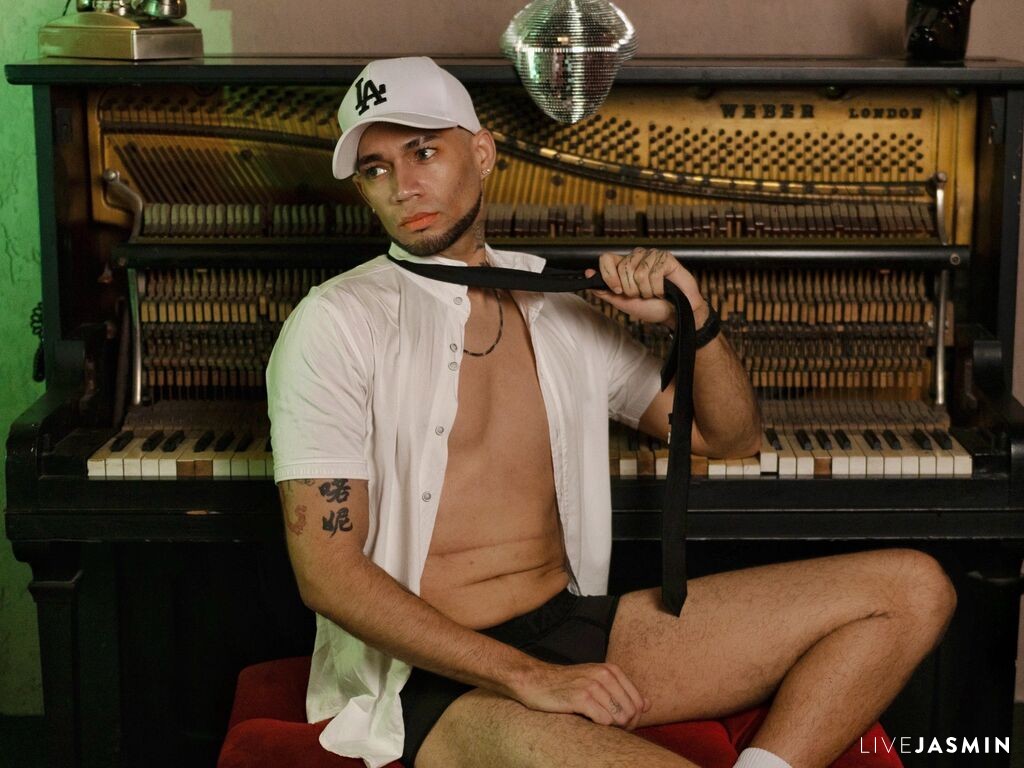 DenielTaylor male cam profile