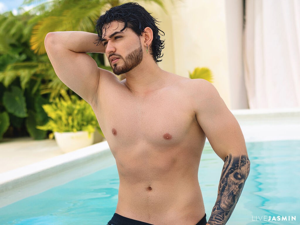 ElianKaiser male cam profile